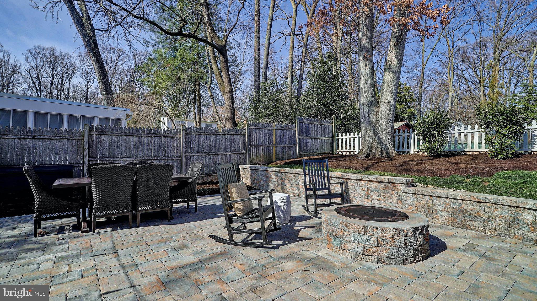 JEFFERSON VILLAGE - Residential