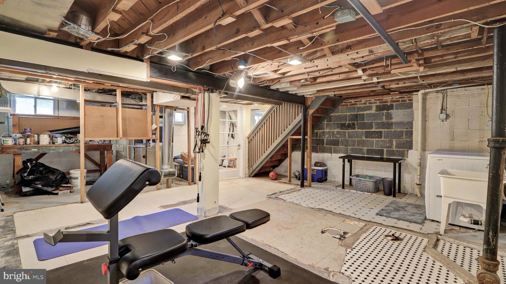 JEFFERSON VILLAGE - Residential