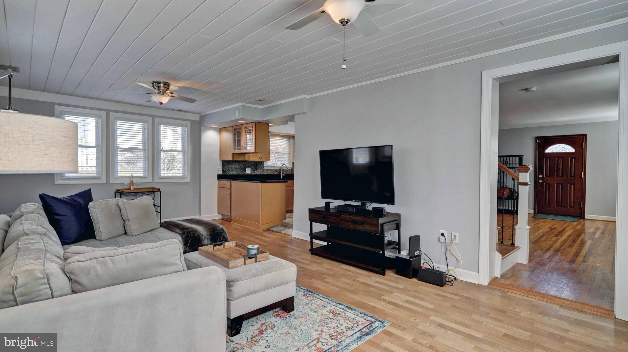 JEFFERSON VILLAGE - Residential