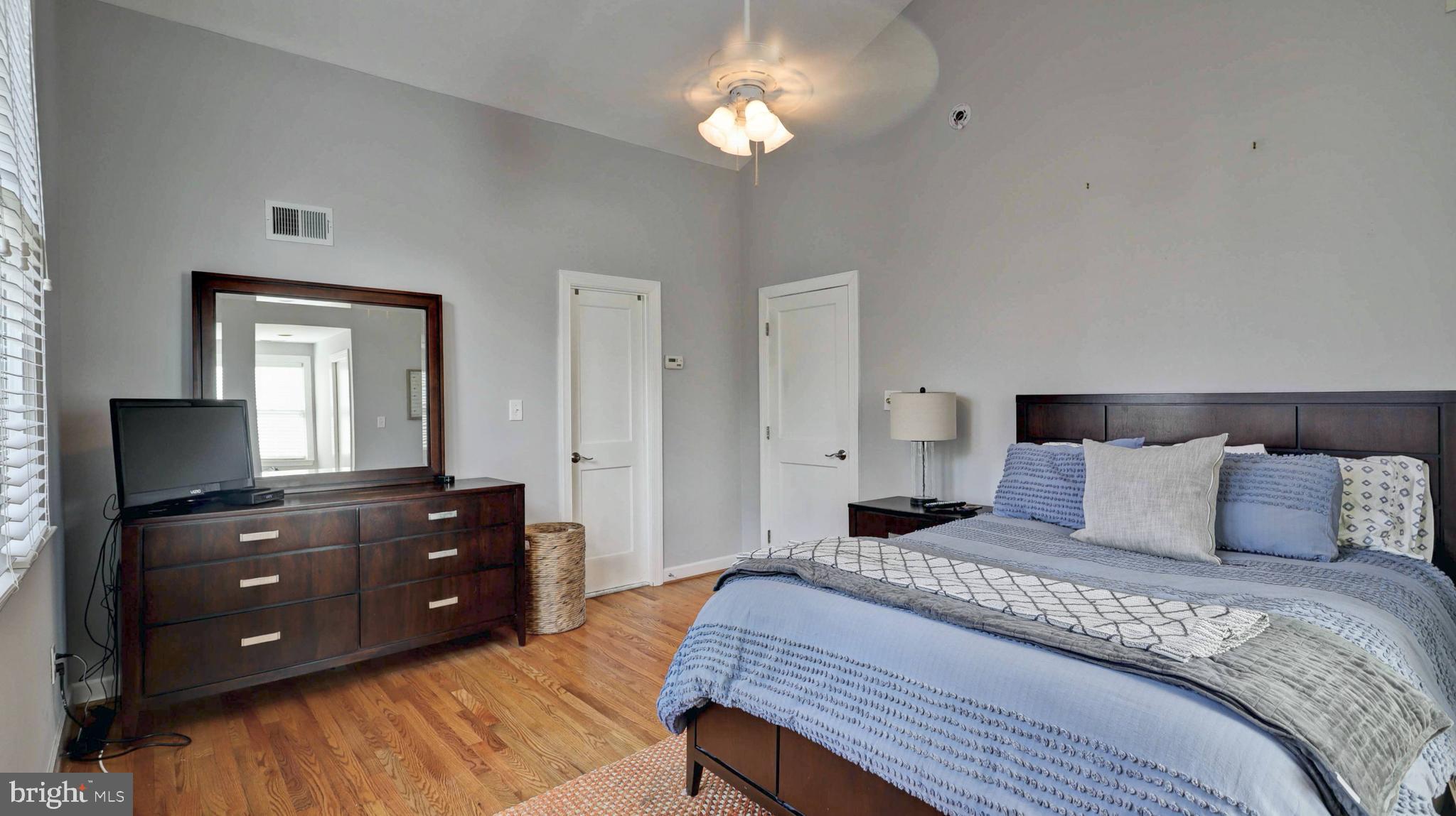 JEFFERSON VILLAGE - Residential