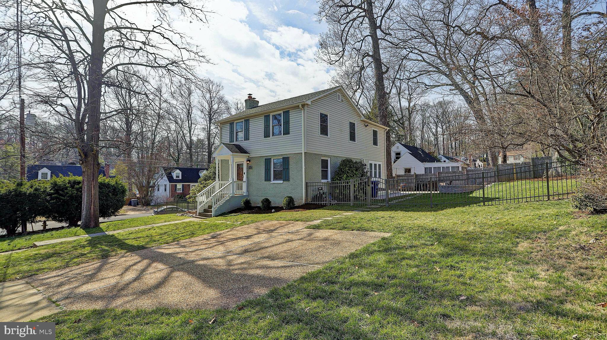 JEFFERSON VILLAGE - Residential