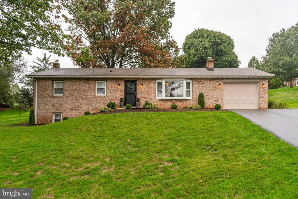 Photo of 343 Southview Drive, Ephrata, PA 17522 (MLS # PALA2042454)