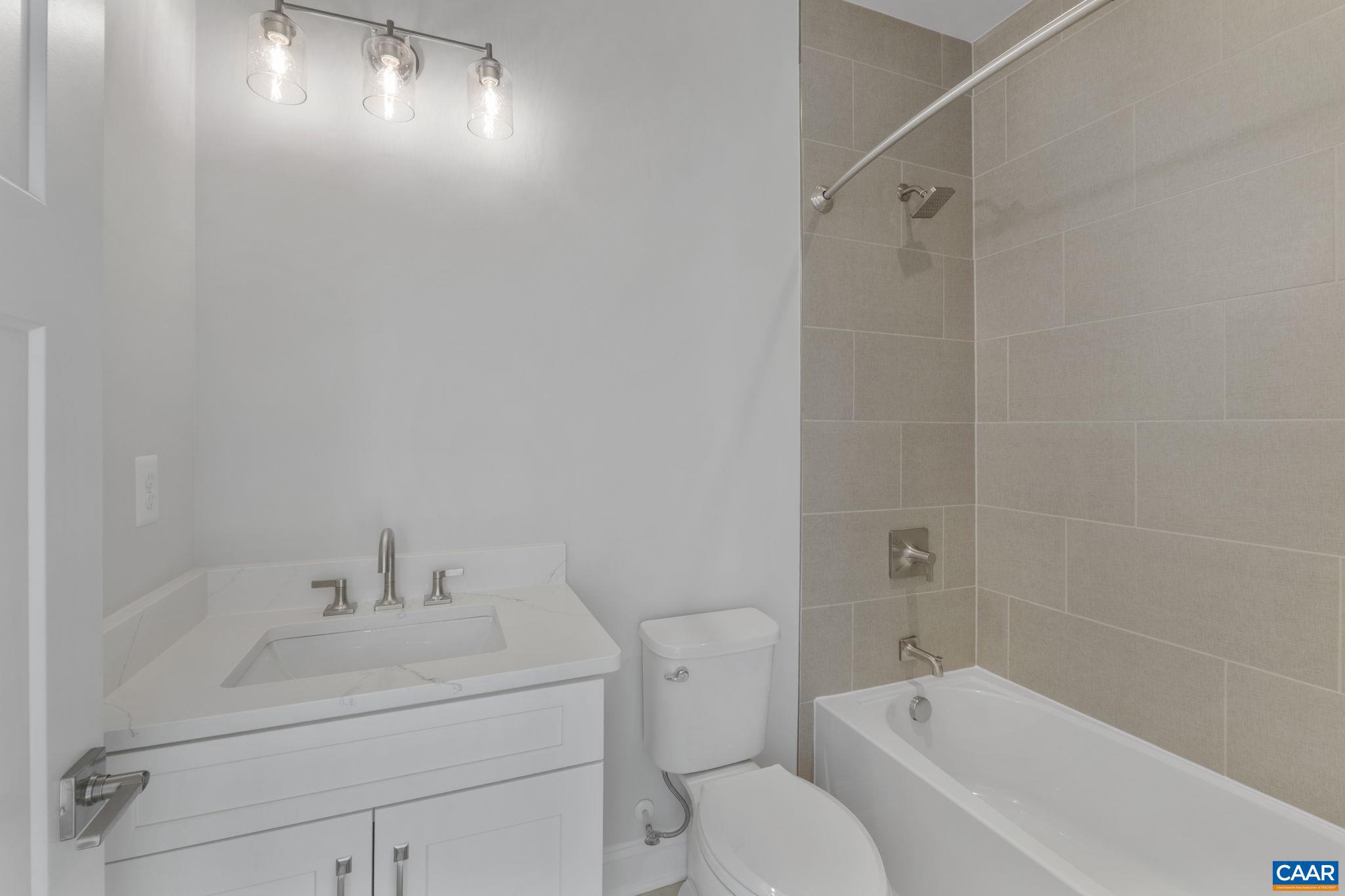 SPRING CREEK - Residential