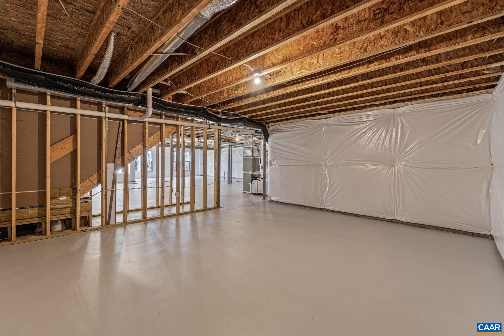 SPRING CREEK - Residential