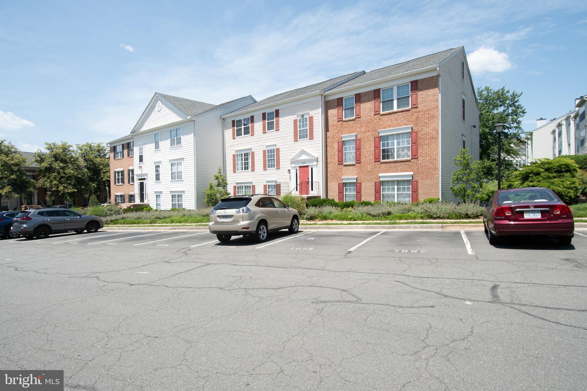 FOX CHAPEL AT TUDOR KNOLLS - Residential