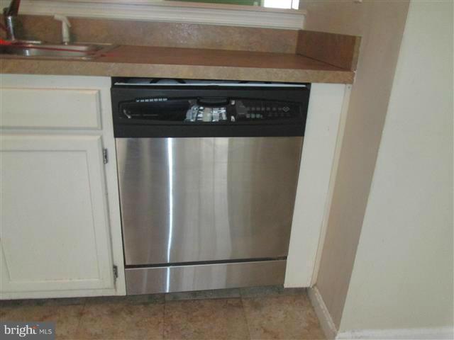 FORESTVILLE PARK - Residential