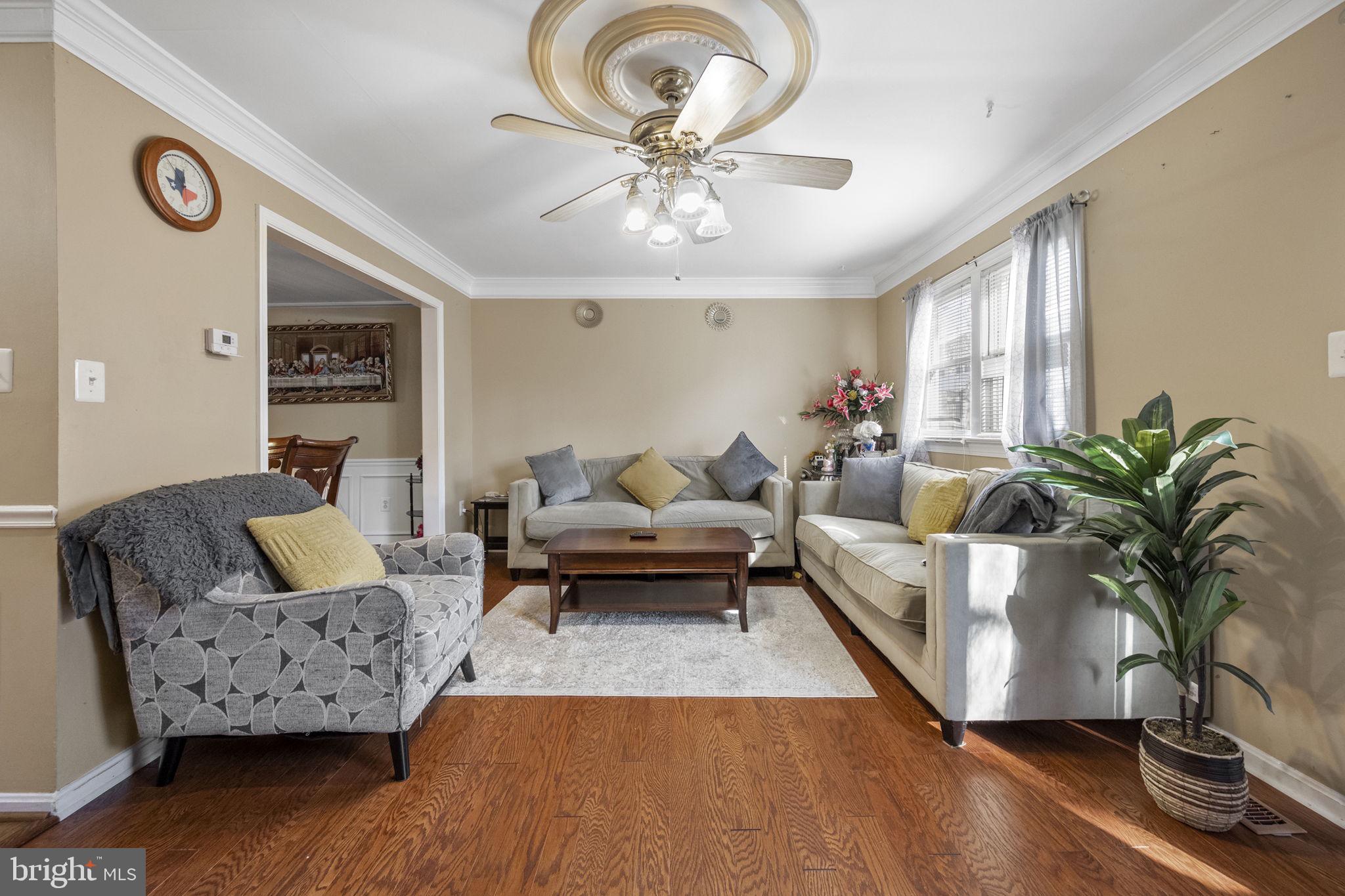 POINT OF WOODS - Residential