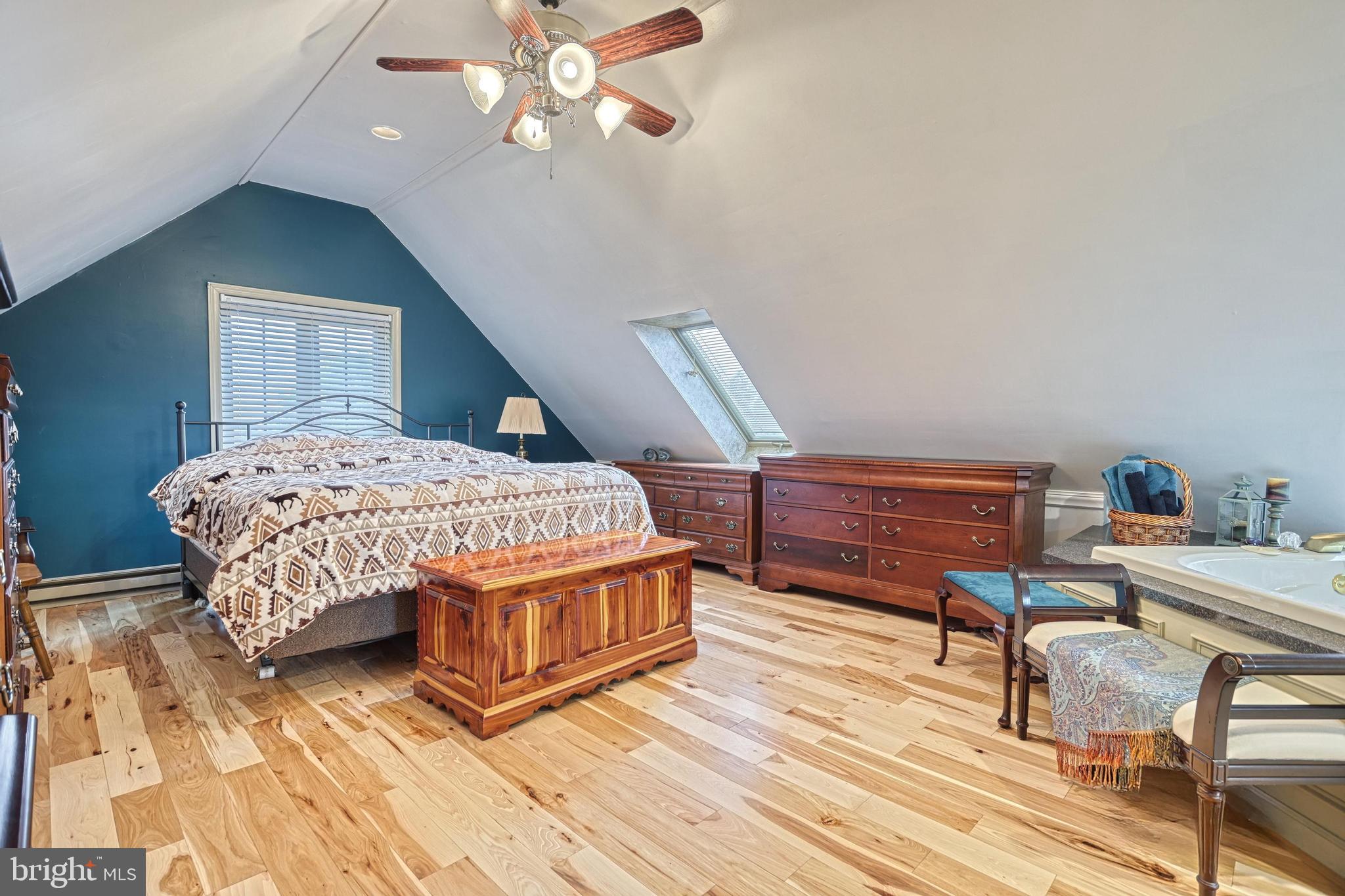 SOUTHAMPTON TWP - Residential