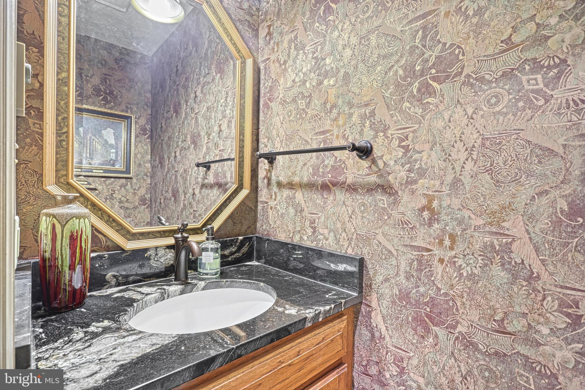 SOUTHAMPTON TWP - Residential