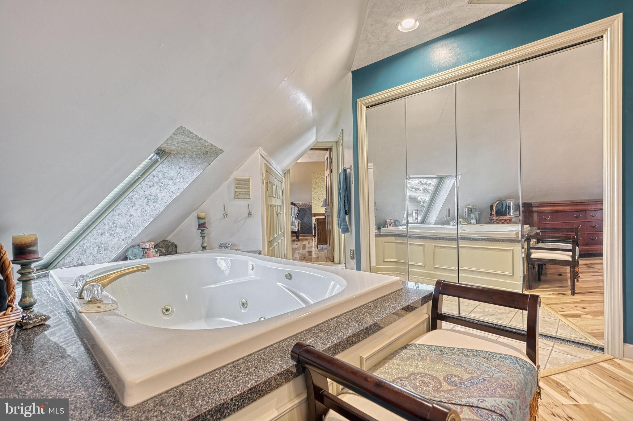 SOUTHAMPTON TWP - Residential