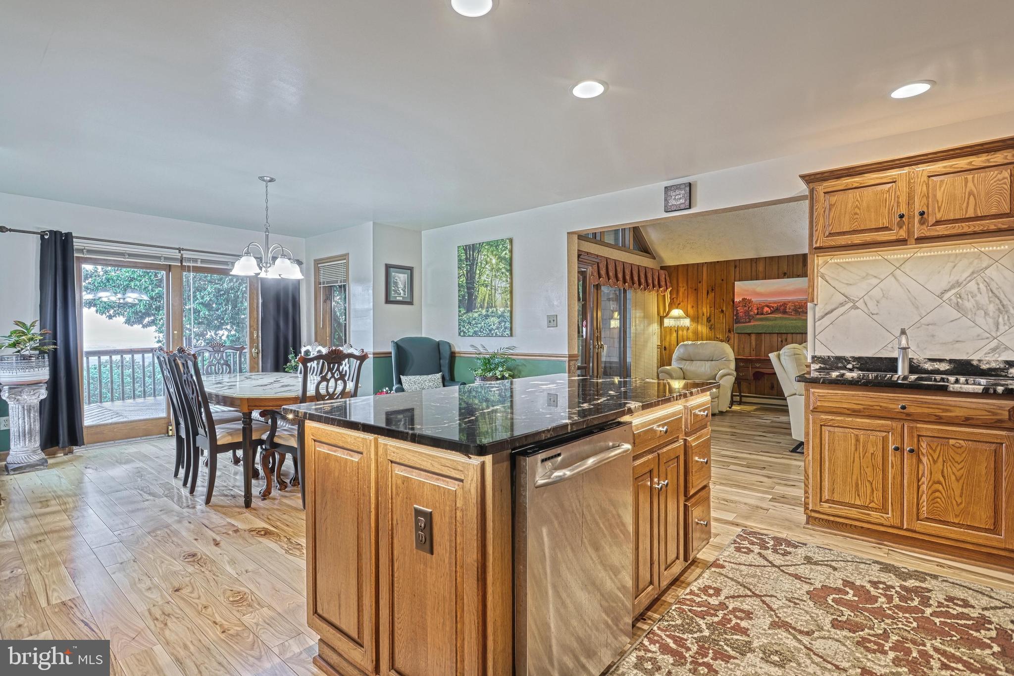 SOUTHAMPTON TWP - Residential