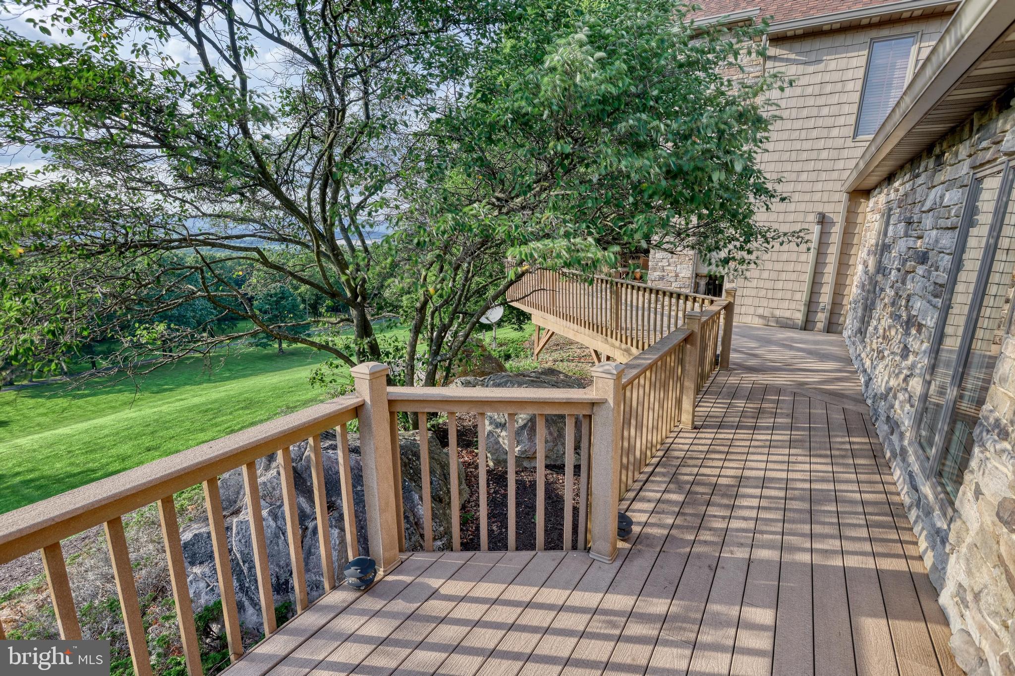 SOUTHAMPTON TWP - Residential