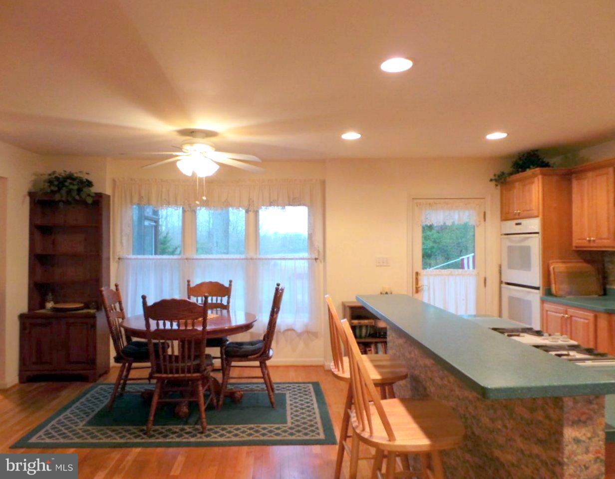 TRUEMAN POINTE - Residential