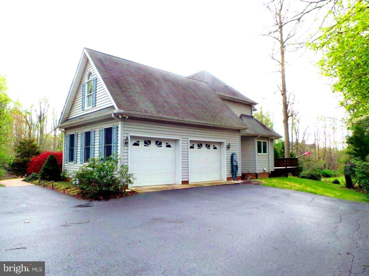 TRUEMAN POINTE - Residential