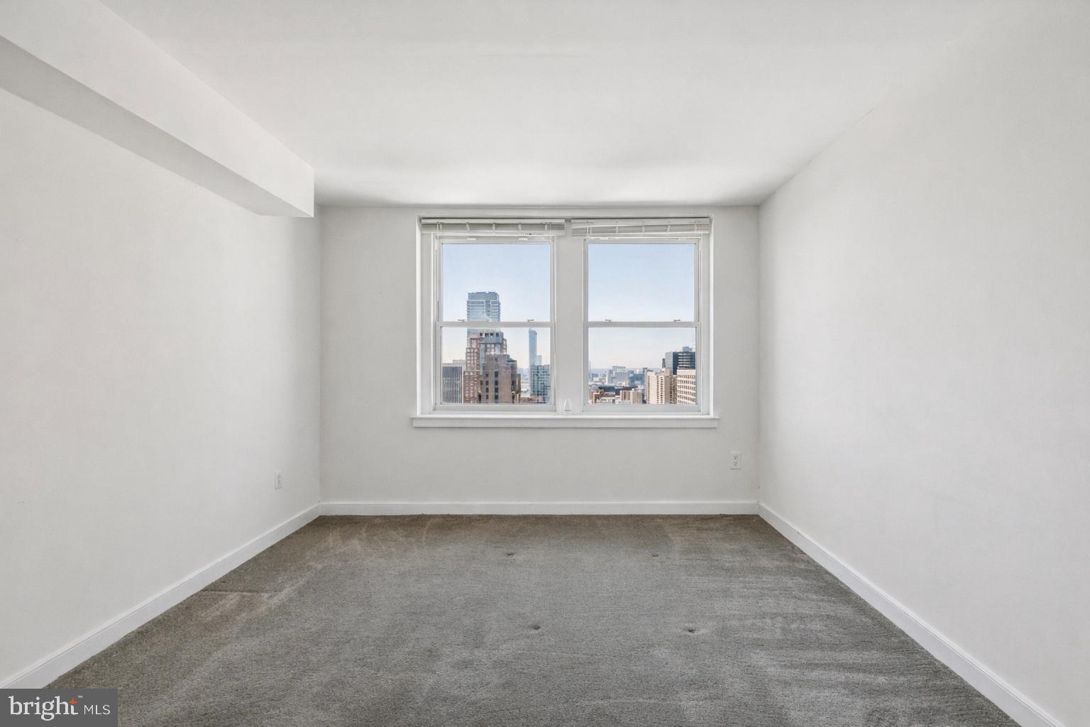 AVENUE OF THE ARTS - Residential