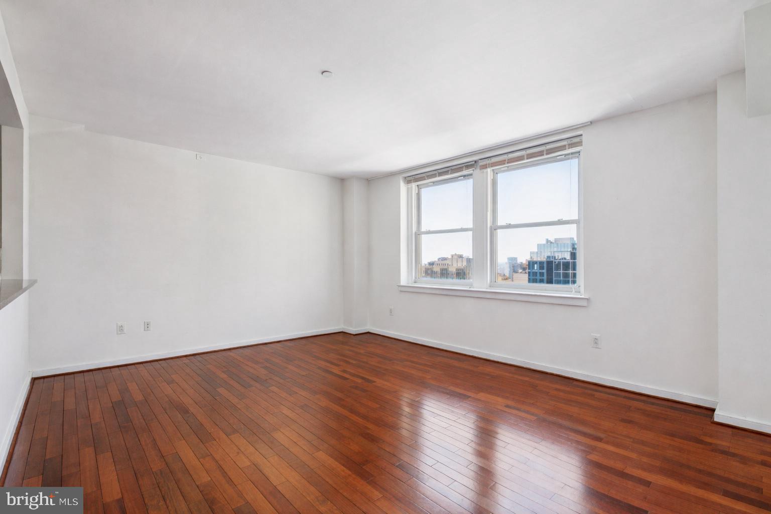 111 S 15TH STREET P208