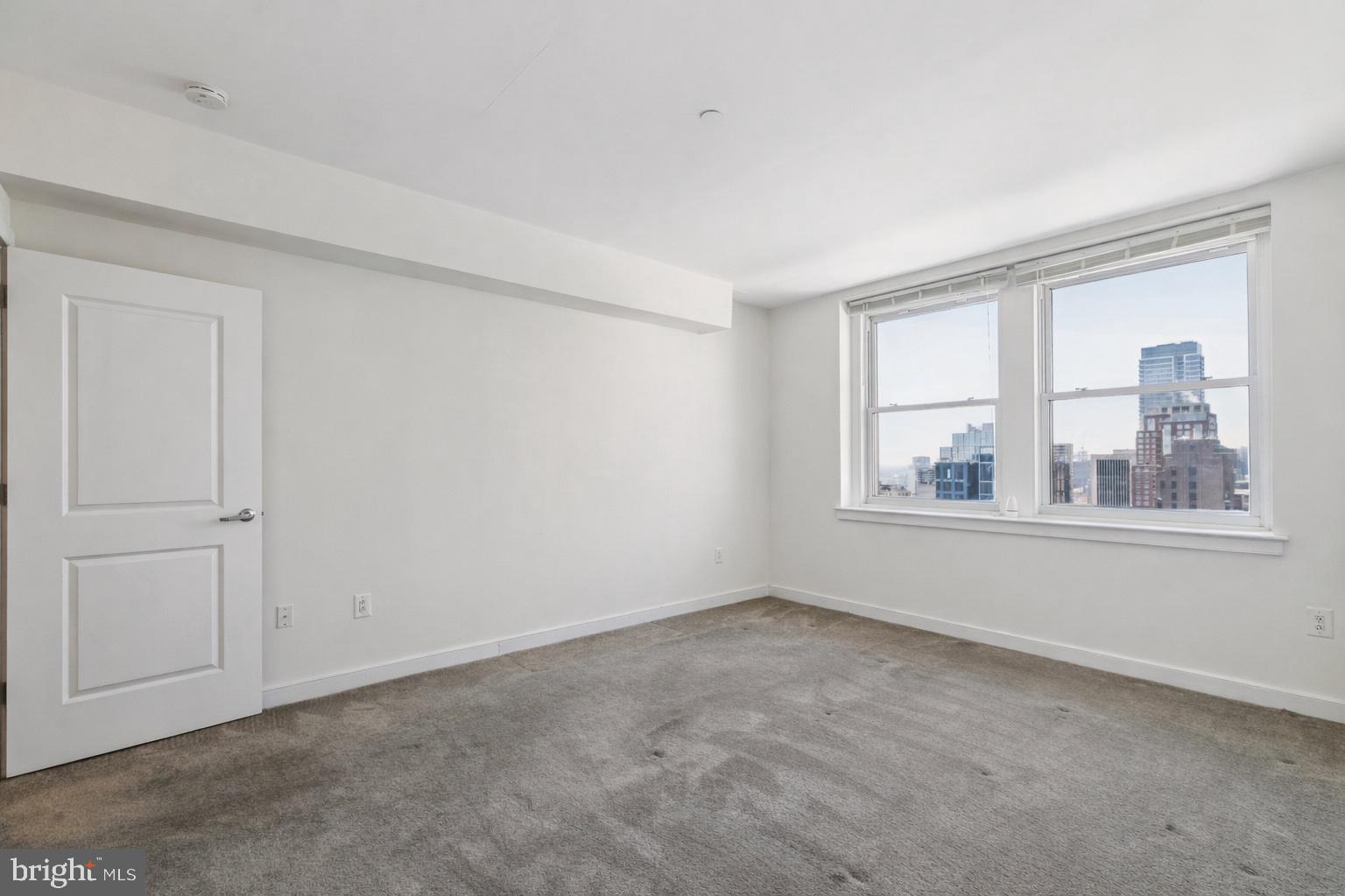 AVENUE OF THE ARTS - Residential