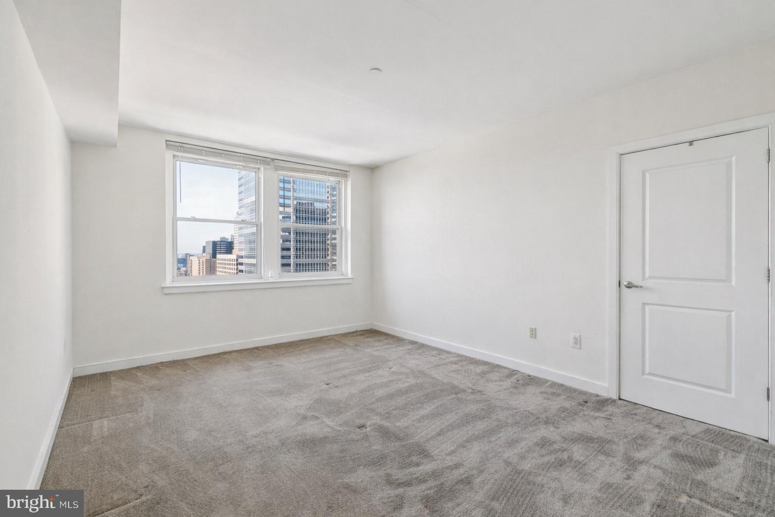 AVENUE OF THE ARTS - Residential