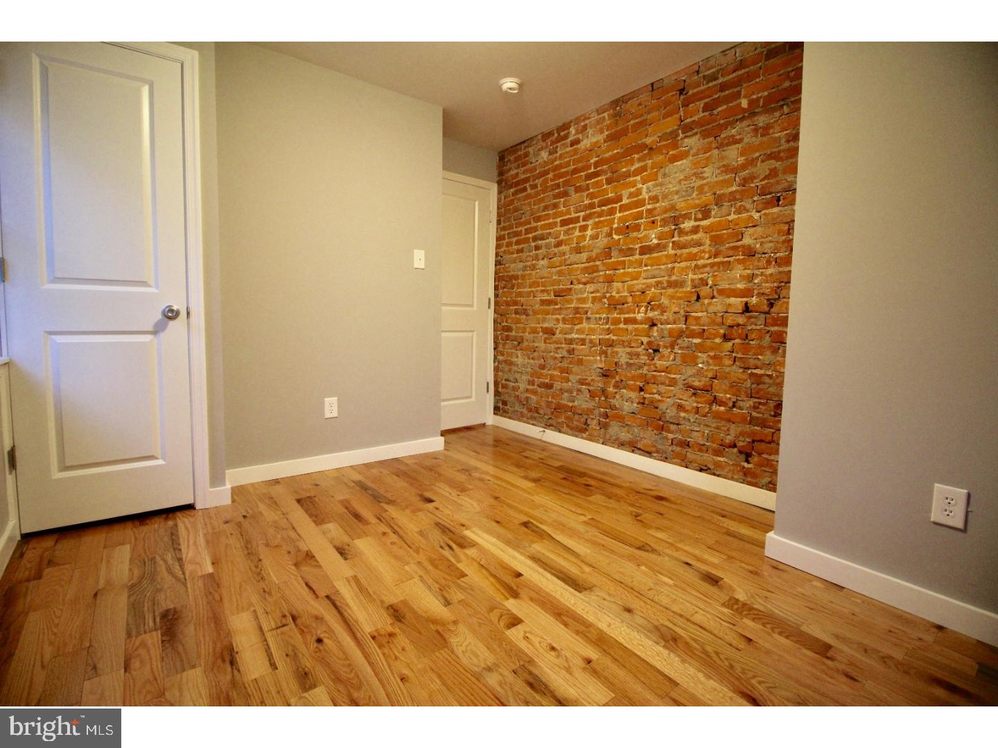 KENSINGTON - Residential