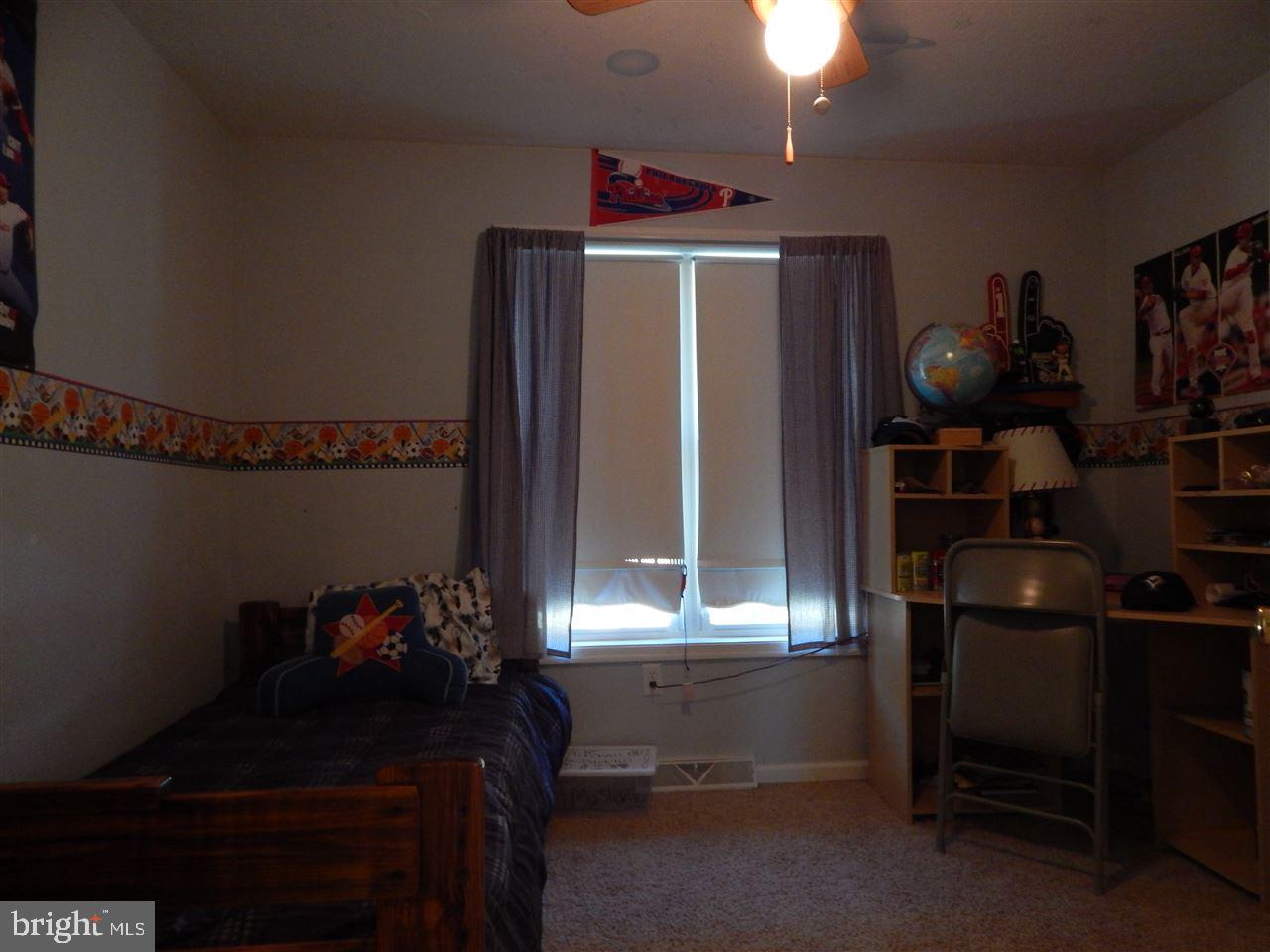 THE OAKS - Residential