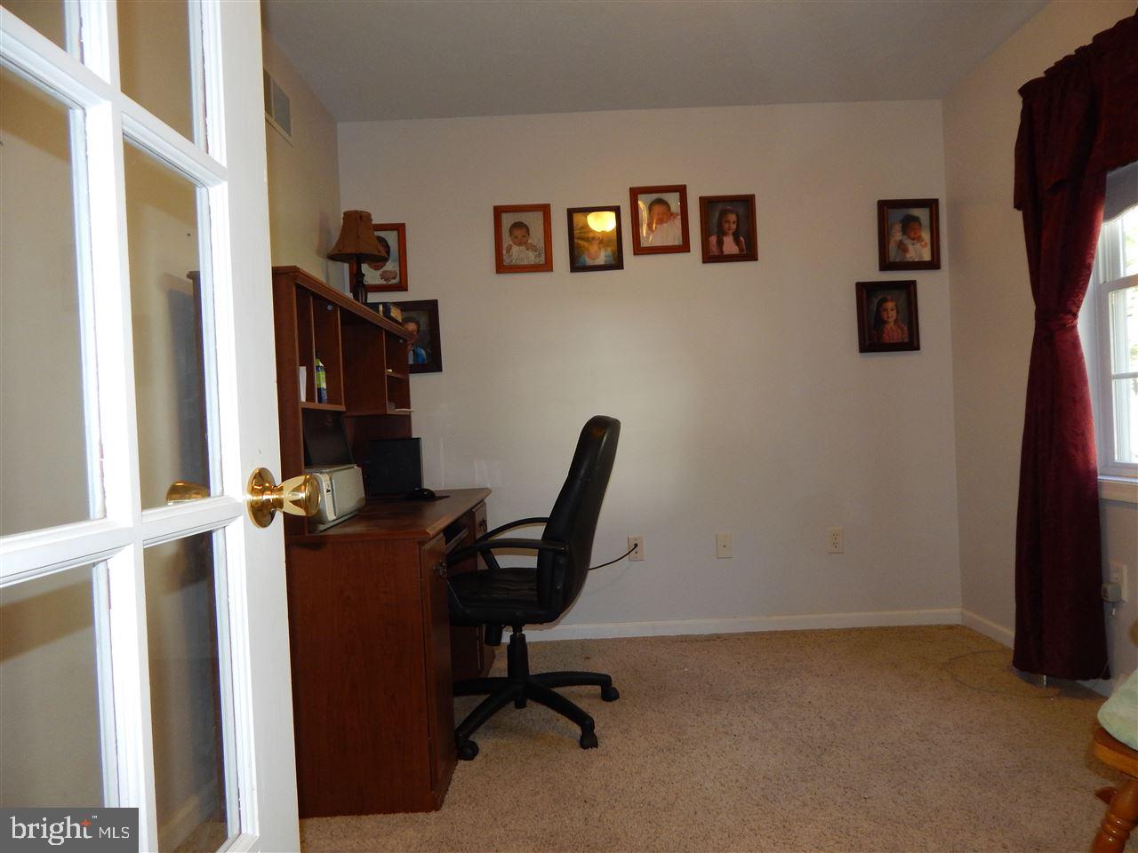 THE OAKS - Residential