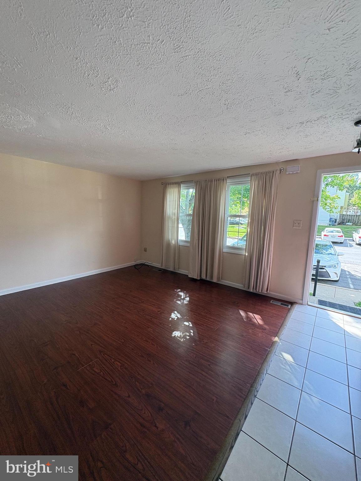 11149 CAPTAINS WALK COURT