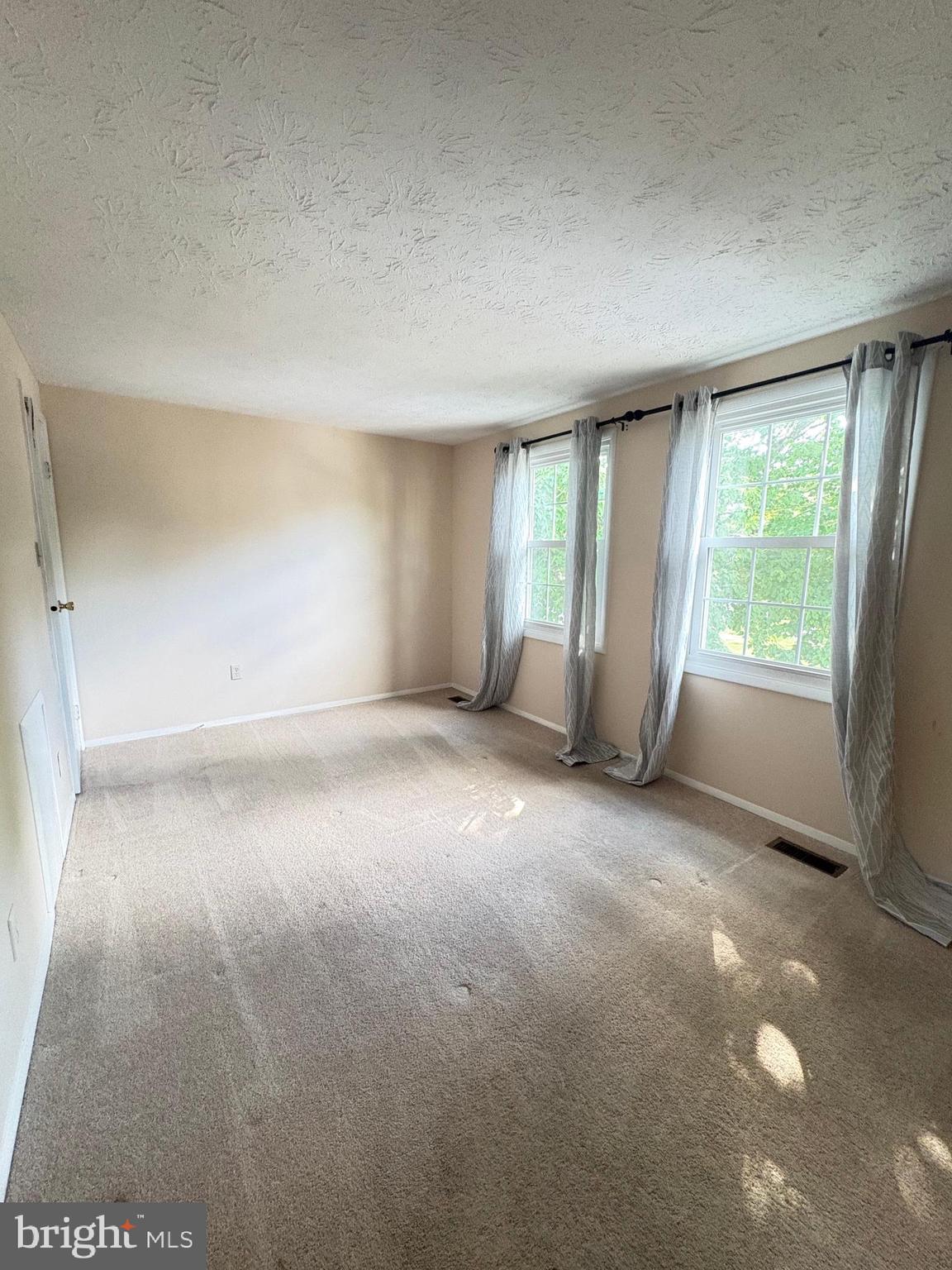 11149 CAPTAINS WALK COURT