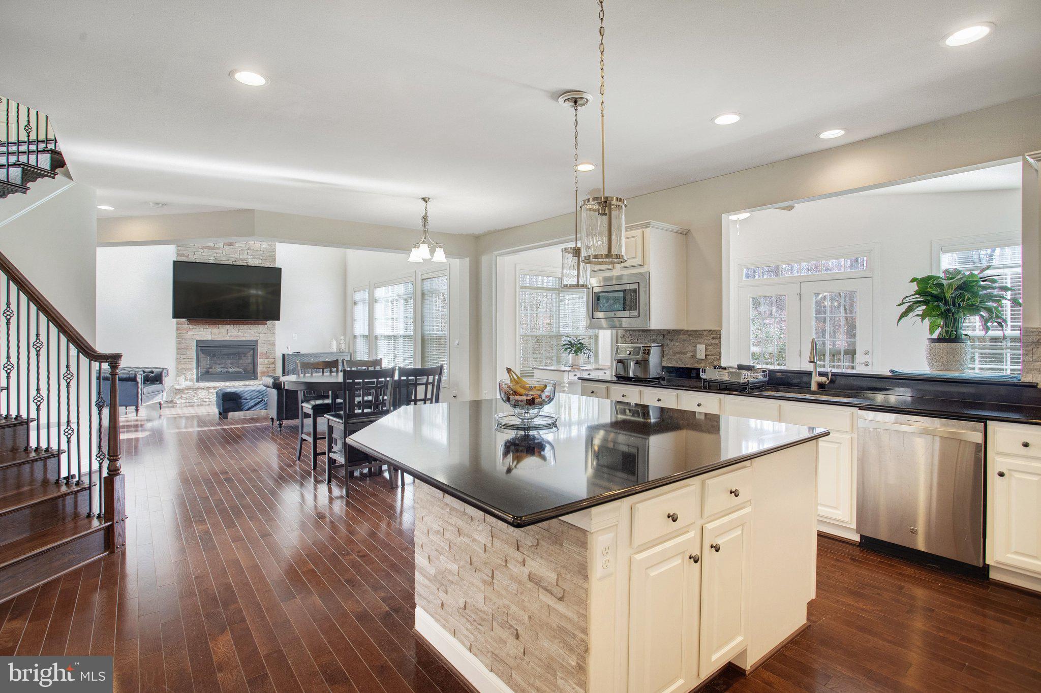 OAKLEY FARMS - Residential