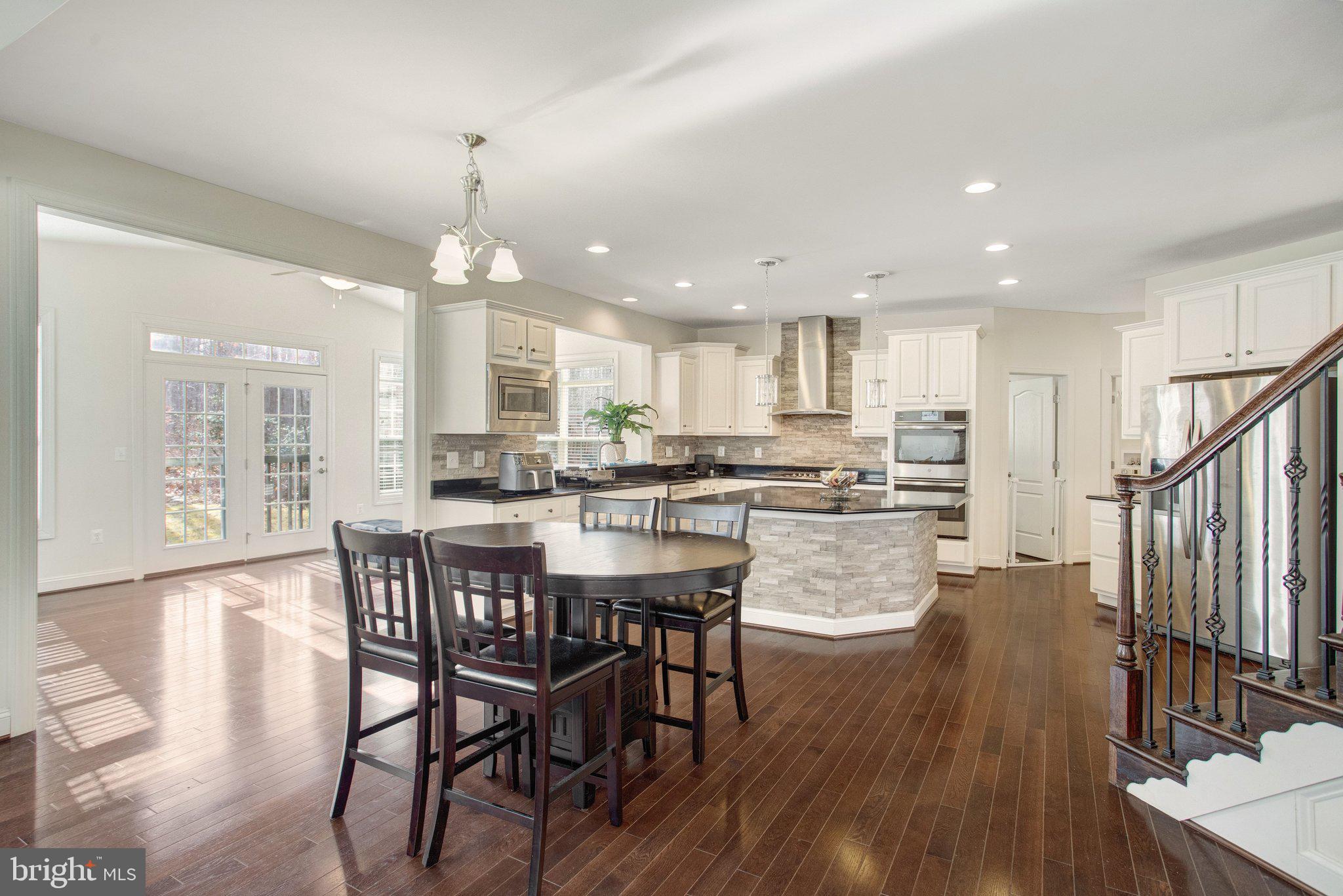 OAKLEY FARMS - Residential