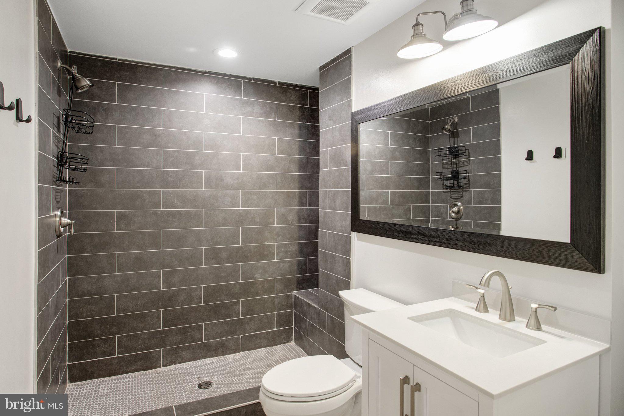 OAKLEY FARMS - Residential