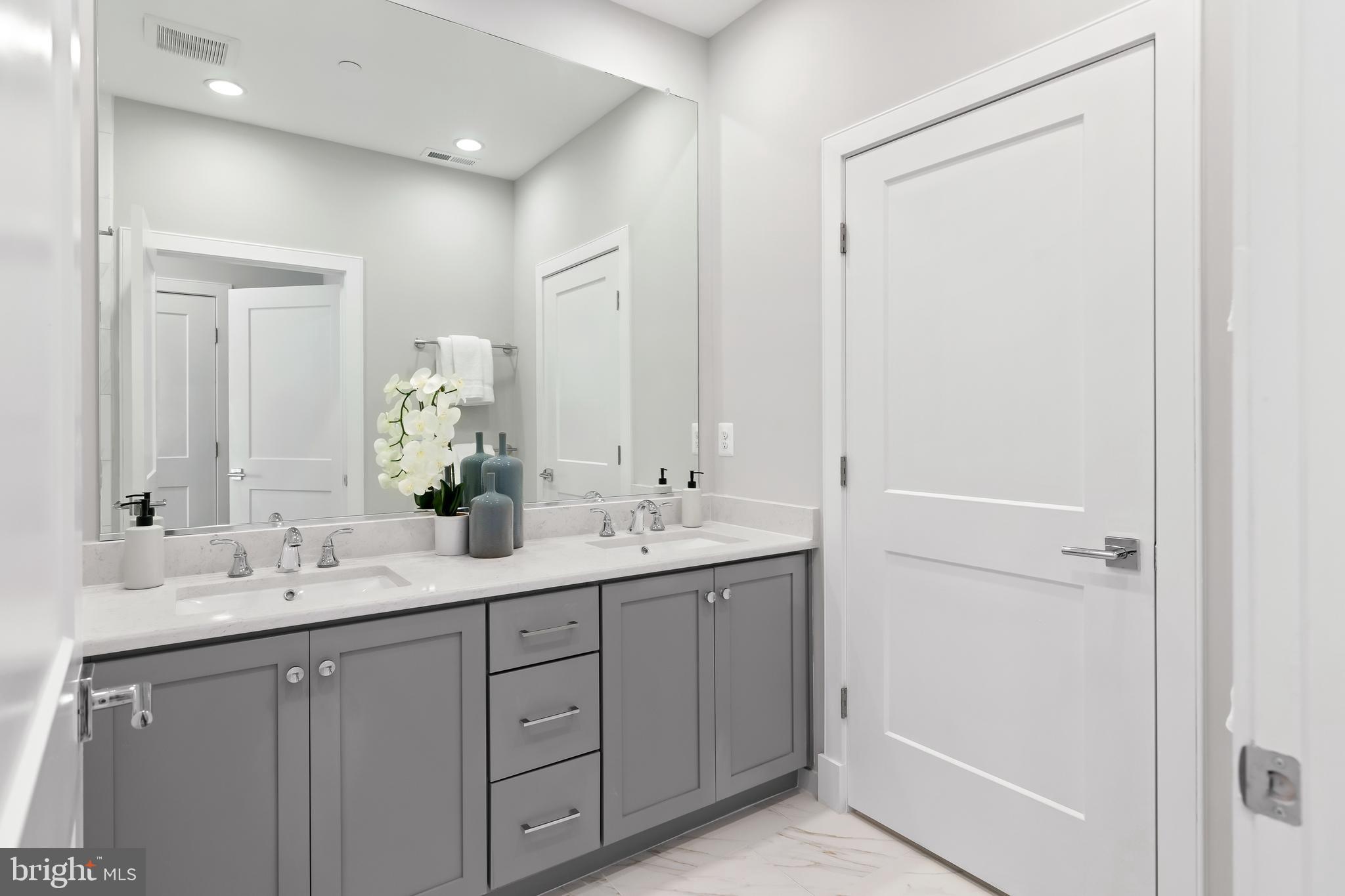 GROSVENOR PARK - Residential