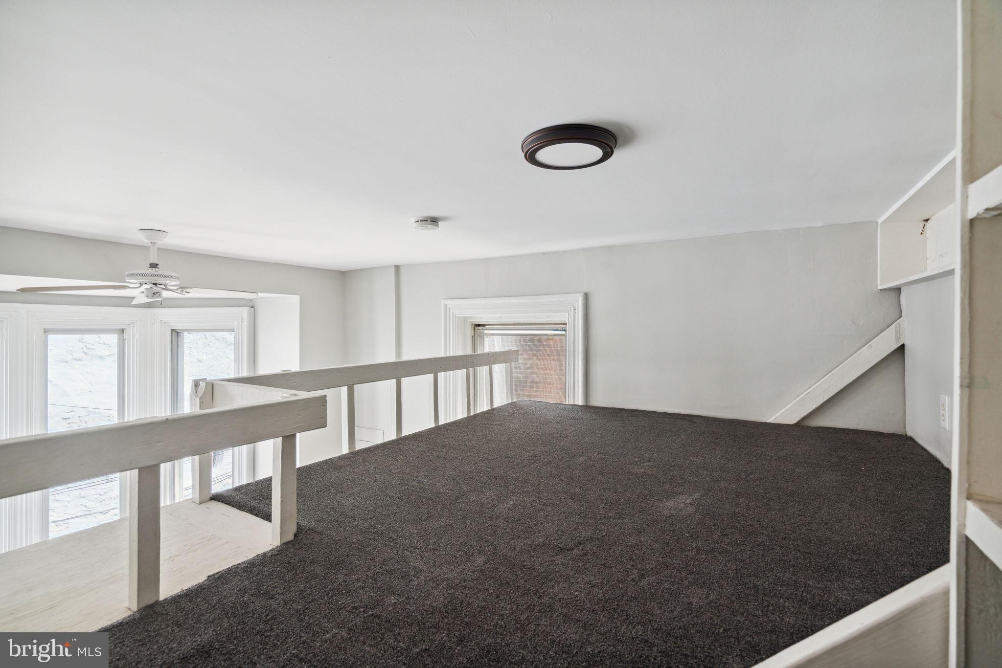 LOGAN SQUARE - Residential Lease