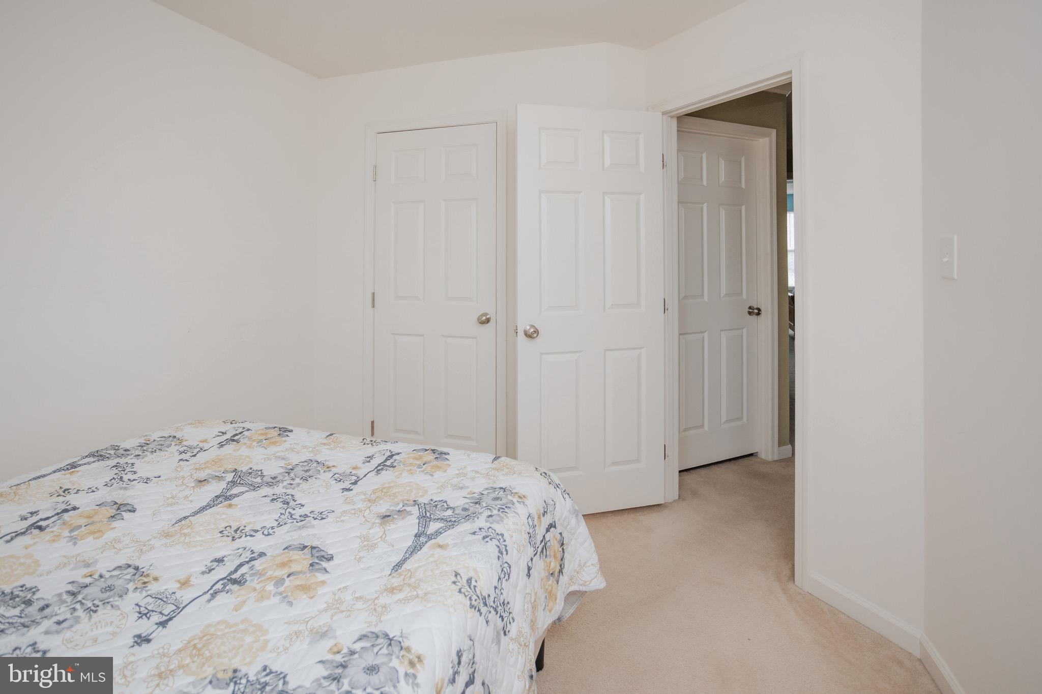 WINDMILL CROSSING - Residential