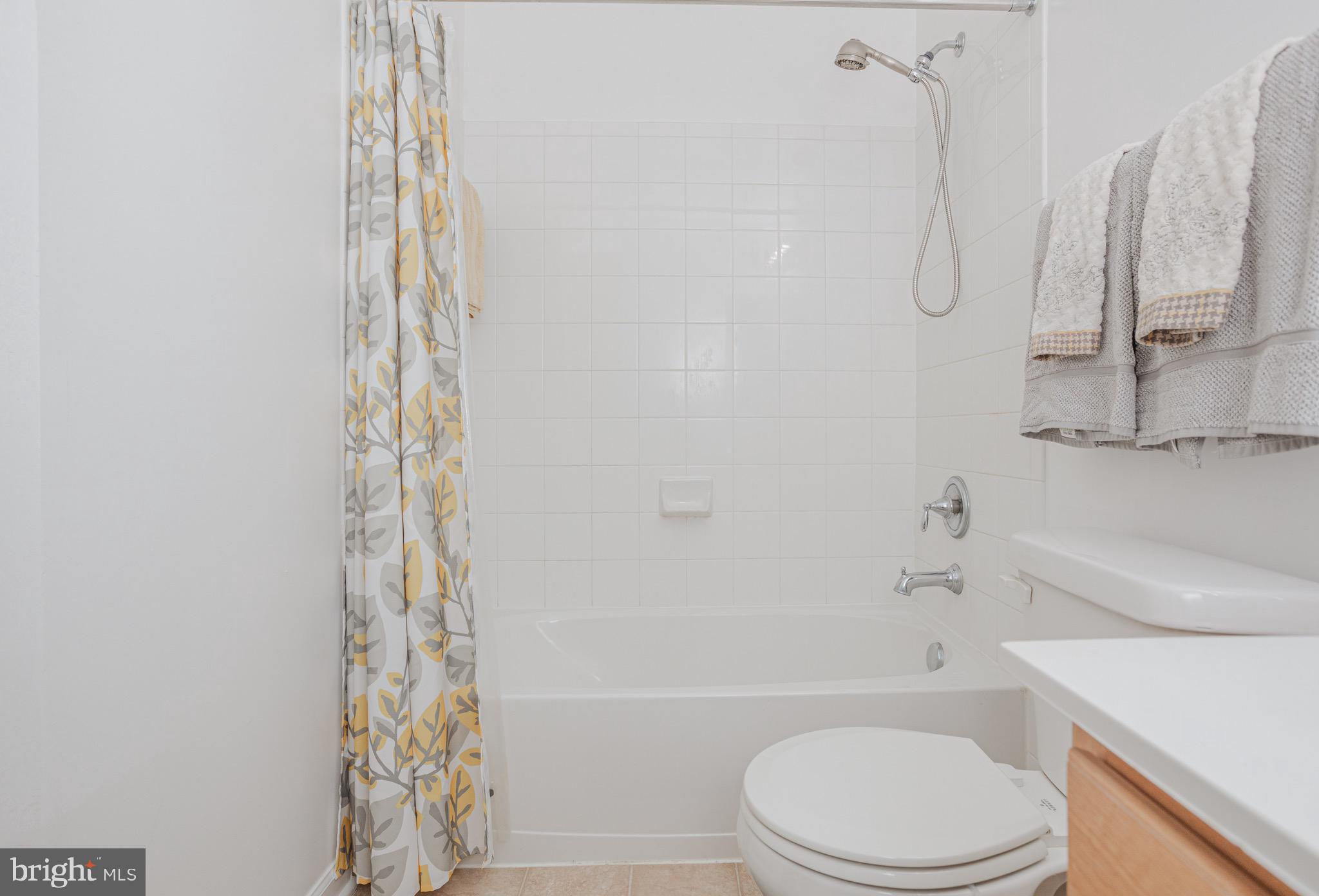 WINDMILL CROSSING - Residential