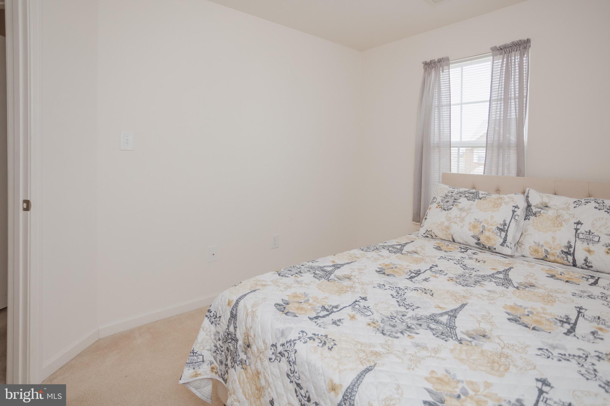 WINDMILL CROSSING - Residential