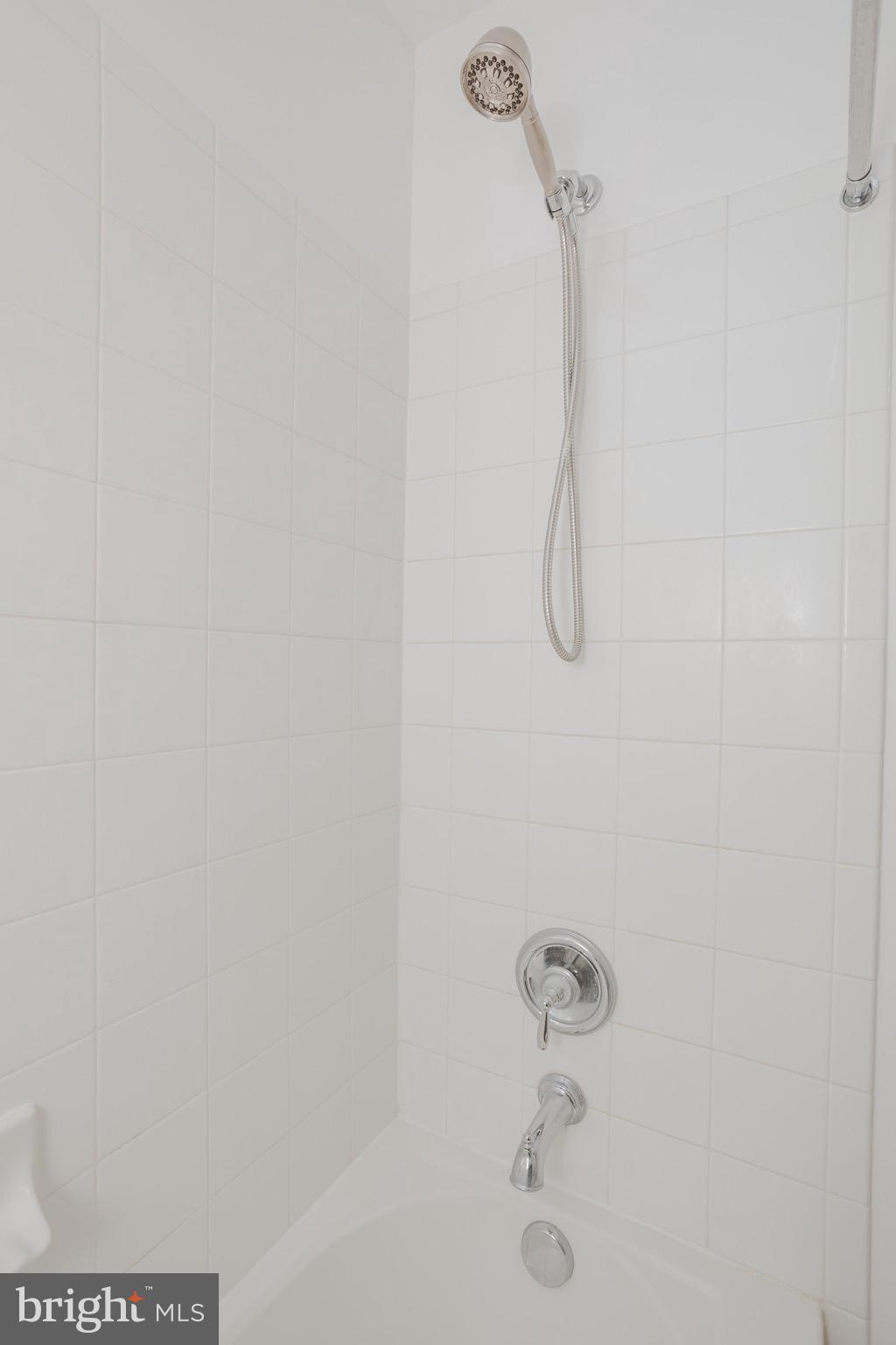 WINDMILL CROSSING - Residential