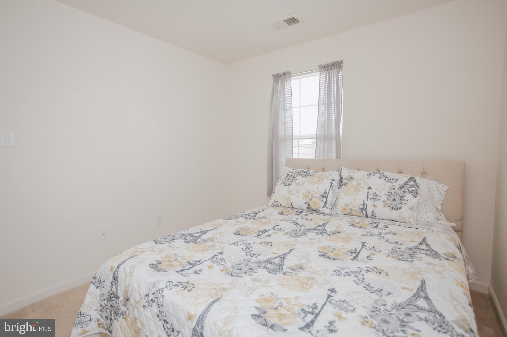 WINDMILL CROSSING - Residential