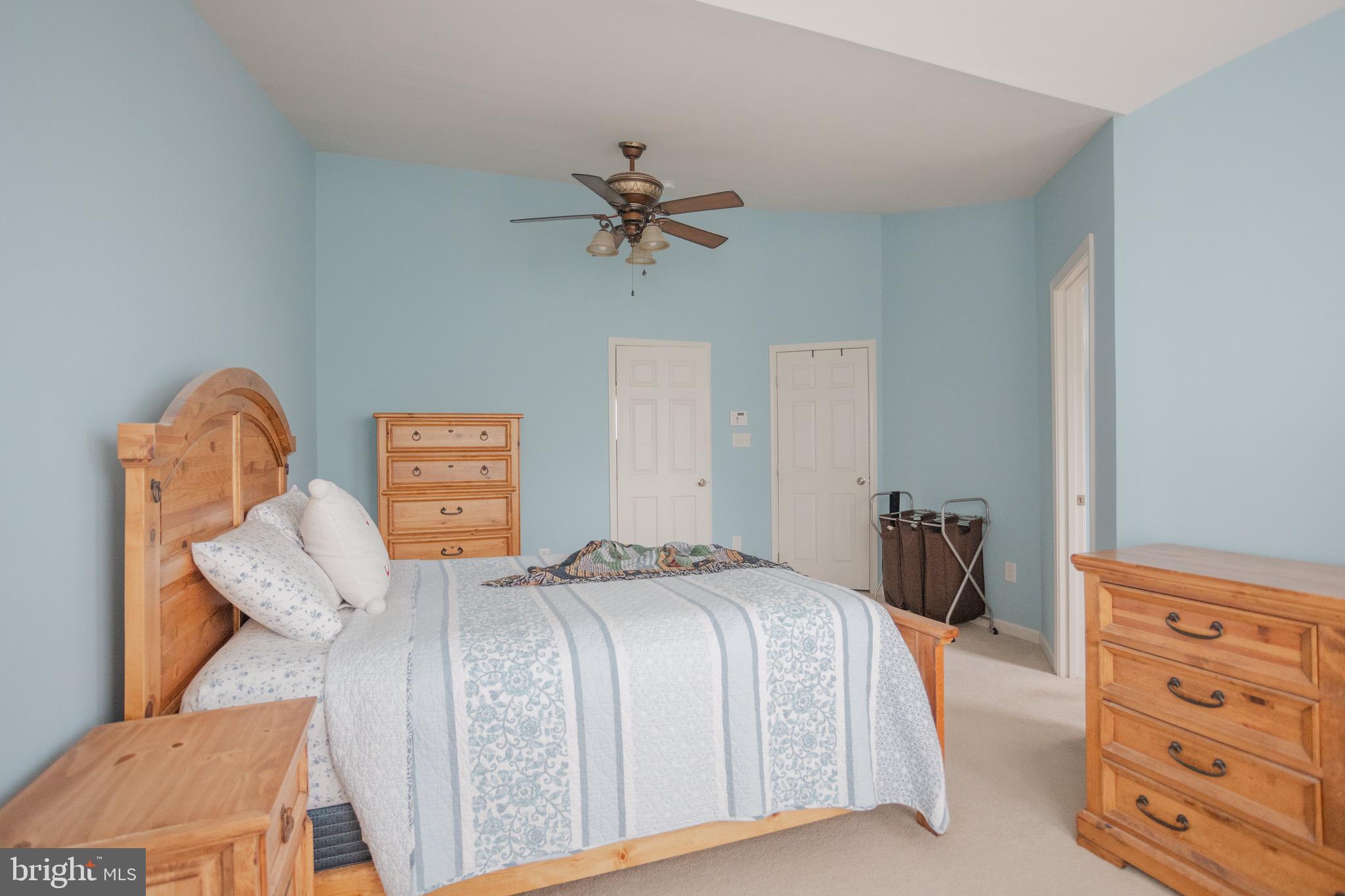 WINDMILL CROSSING - Residential