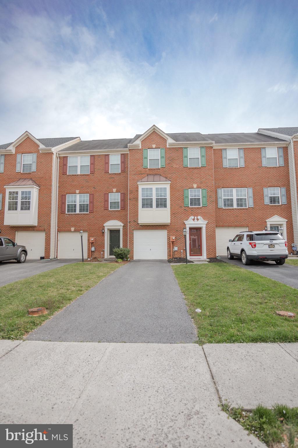 WINDMILL CROSSING - Residential