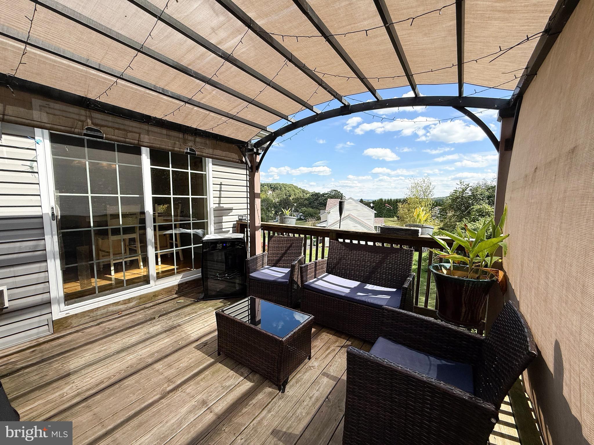 LAKE WYNONAH - Residential