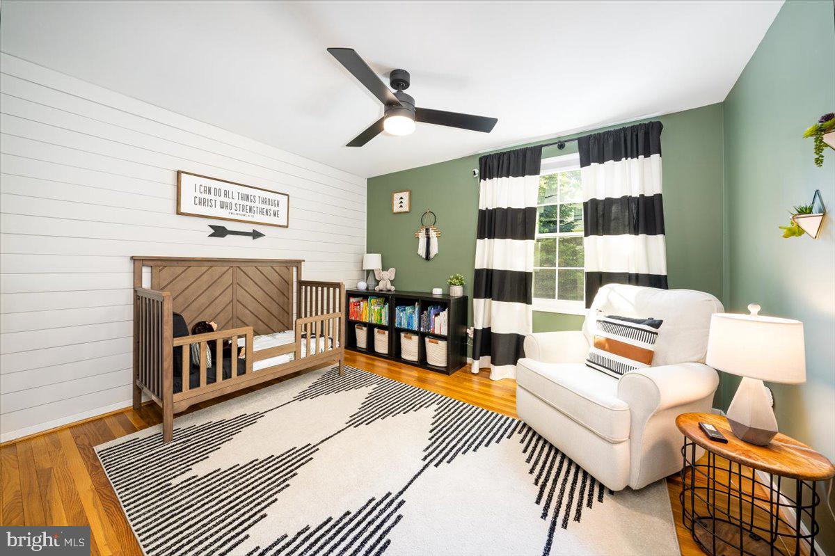 LONGFELLOW - Residential