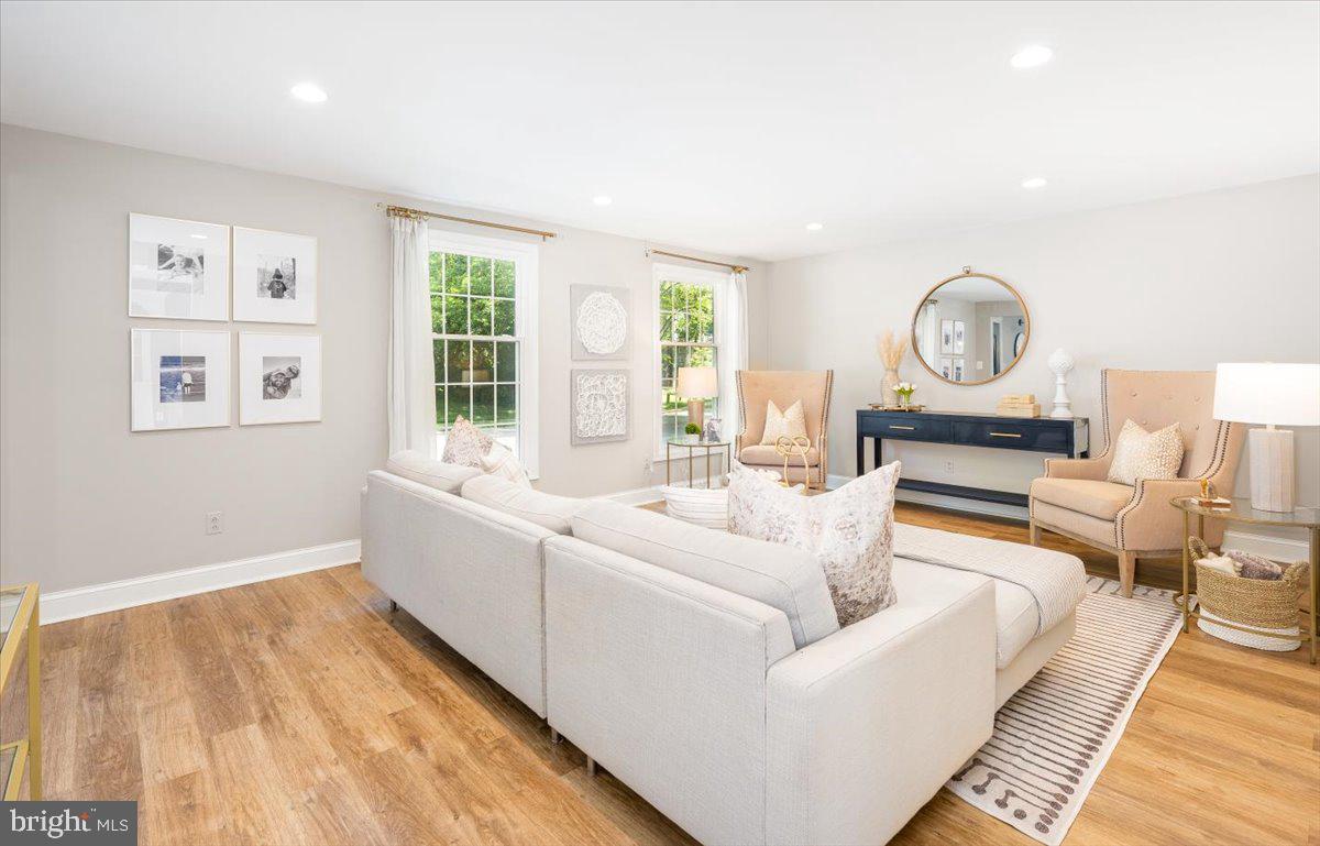 LONGFELLOW - Residential