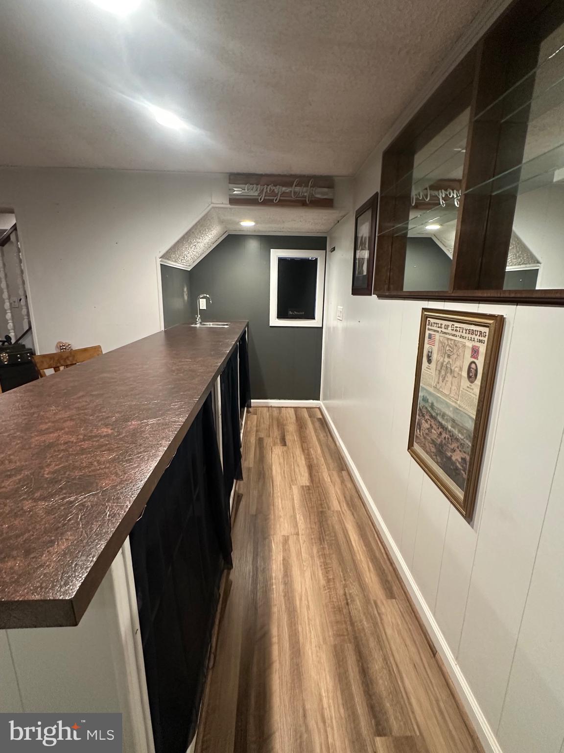 MYERSVILLE - Residential