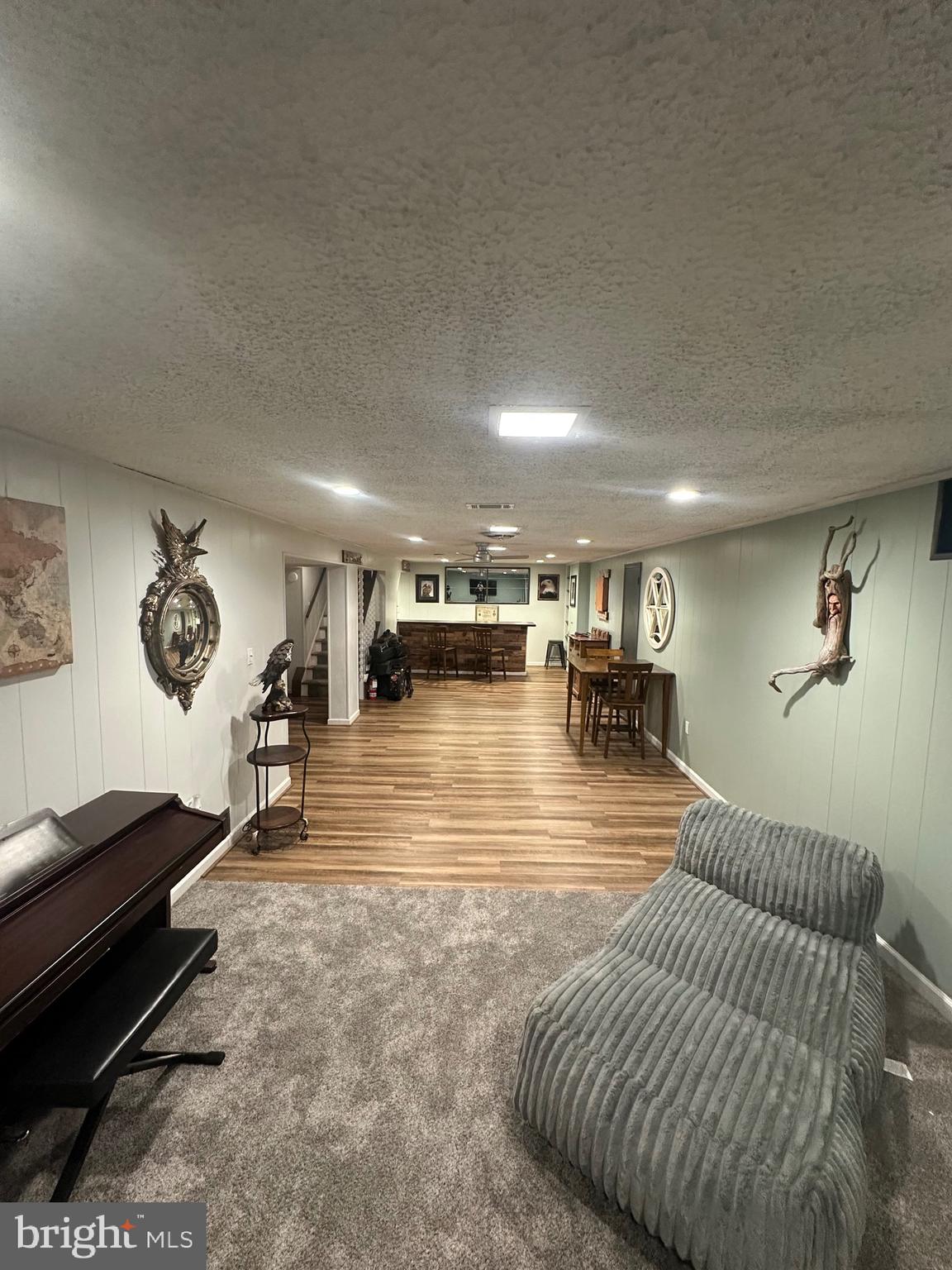 MYERSVILLE - Residential