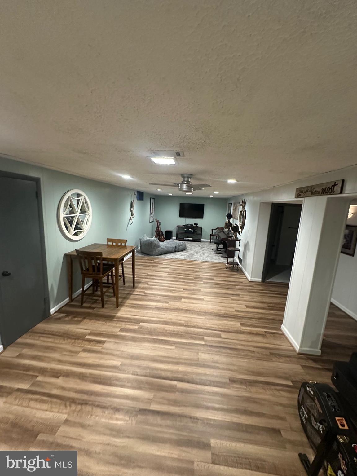 MYERSVILLE - Residential