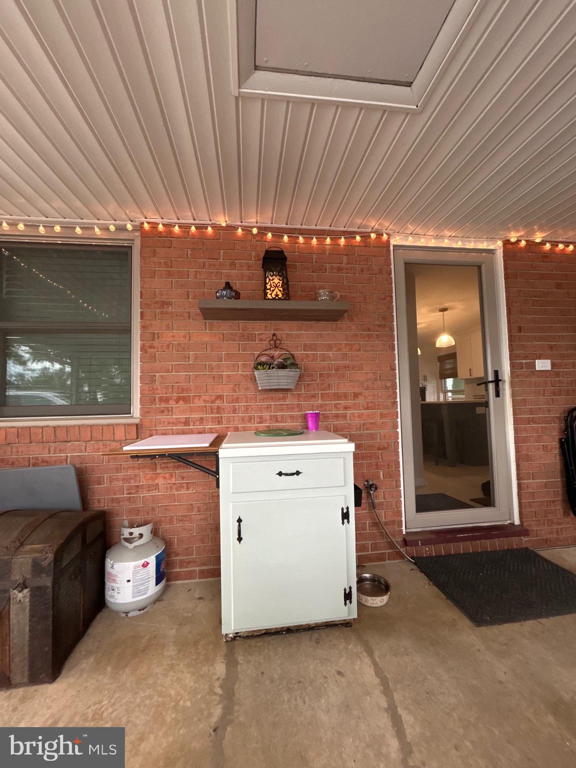 MYERSVILLE - Residential