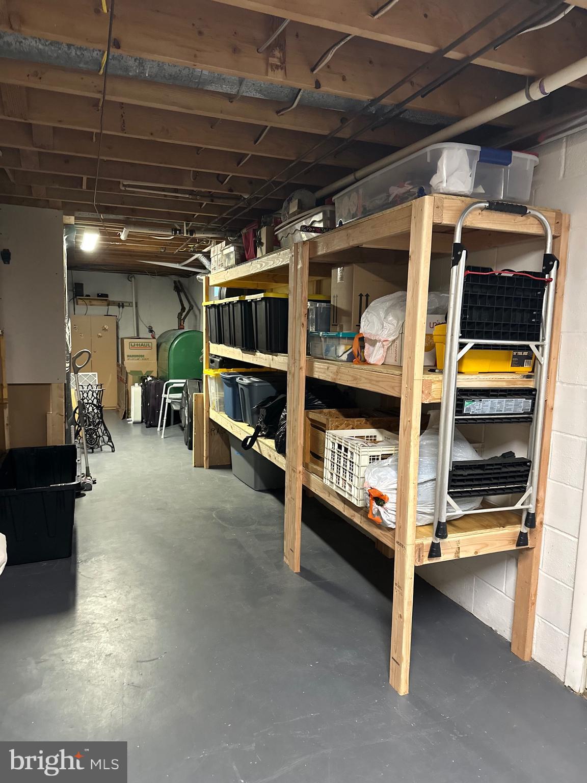 MYERSVILLE - Residential