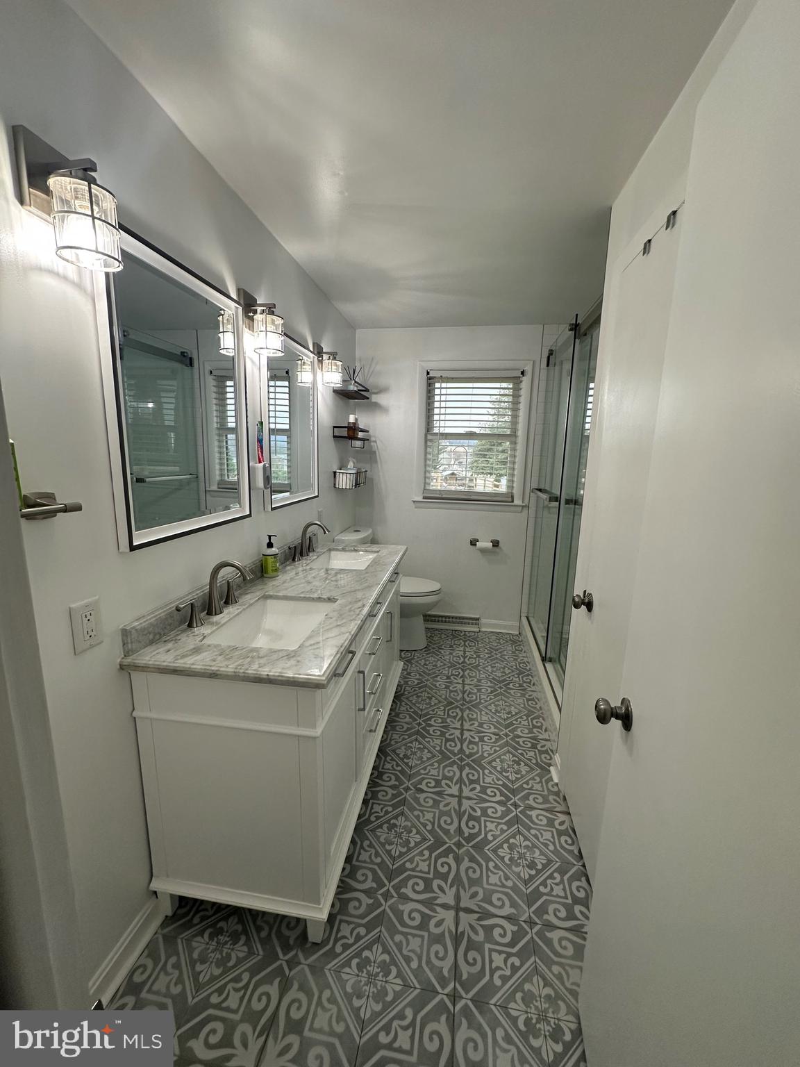 MYERSVILLE - Residential