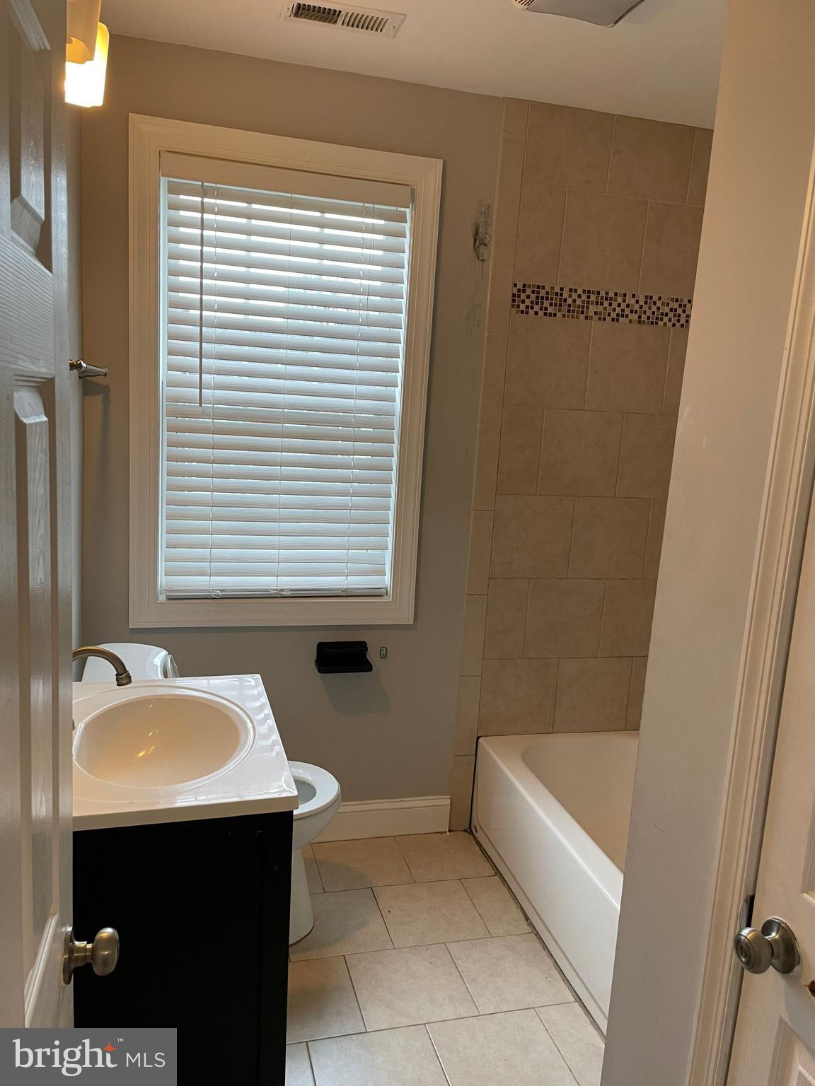 NORTHWOOD - Residential