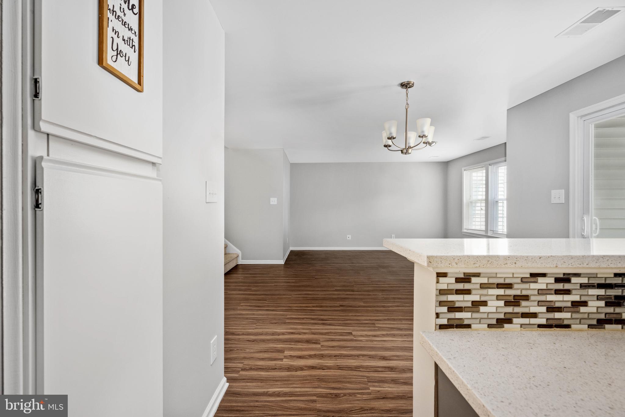 GRAYS POINTE - Residential